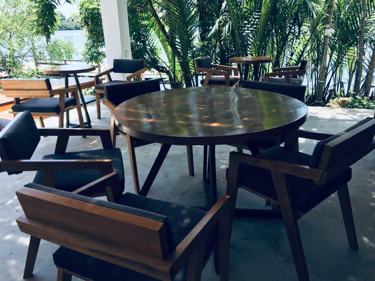 Kampot Riverfront Boutique Exterior foto